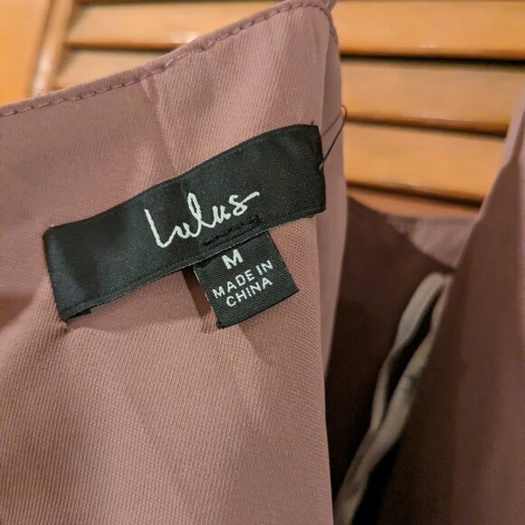 NWT LULUS Midi Dress Size Medium Mauve Purple Spaghetti Sheath Classy Cocktail - Picture 8 of 9